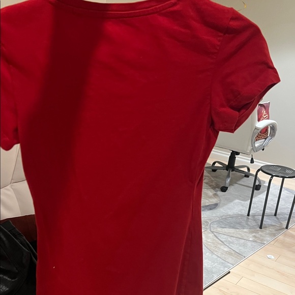 GUESS Red y2k leopard Tee with sparkles - Picture 4 of 4